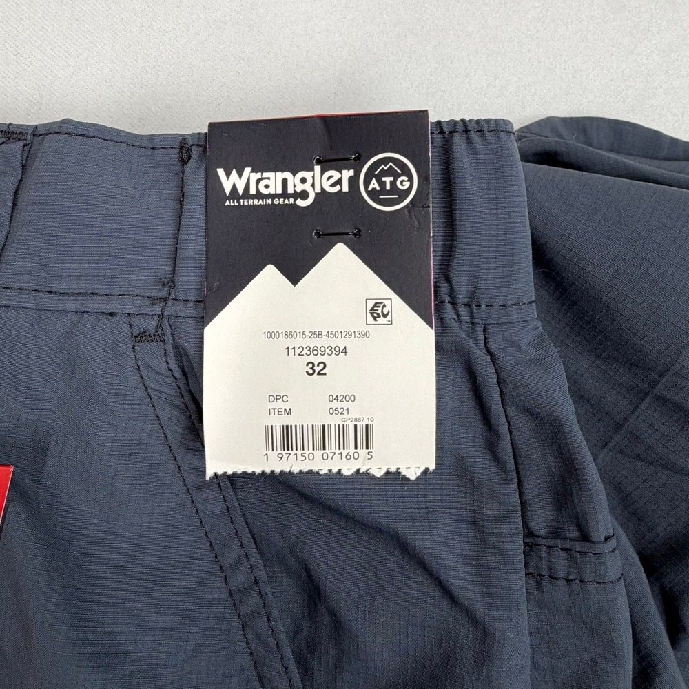 Wrangler ATG Peak Shorts Mens 32 Navy Nylon Ripstop Cargo Hiking Elastic Waist - Picture 4 of 9